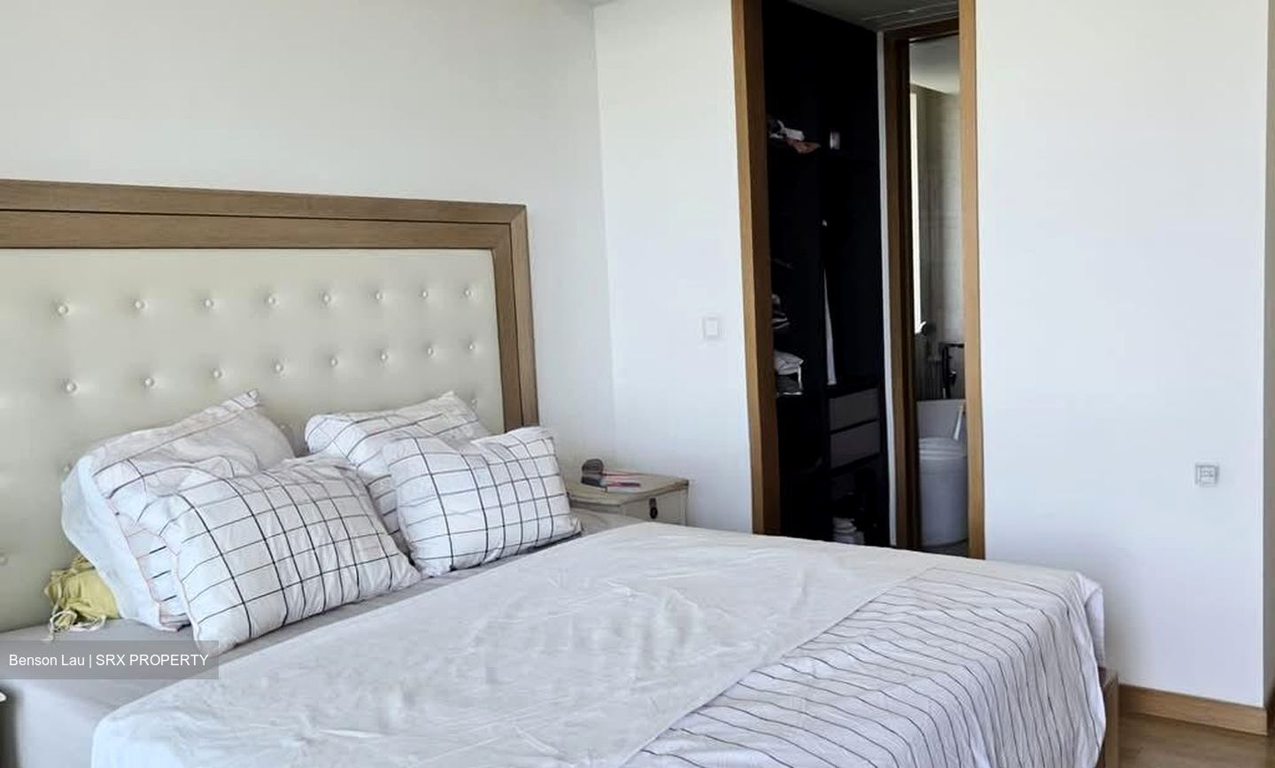 Marina One Residences (D1), Apartment #549800311